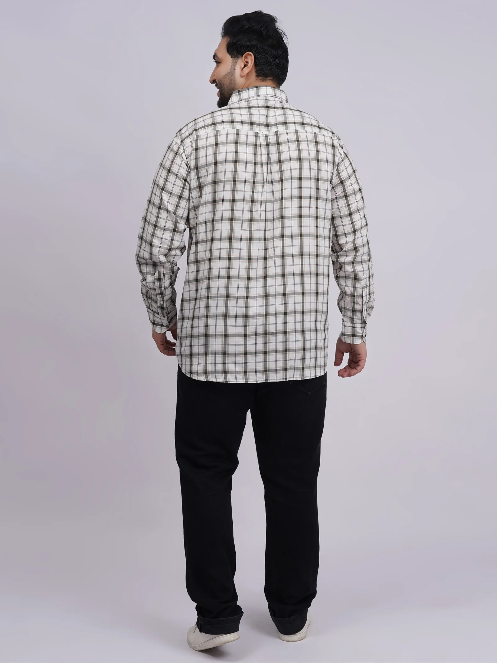 Plus Size White & Olive Checkered Casual Shirt for Men - Image 5