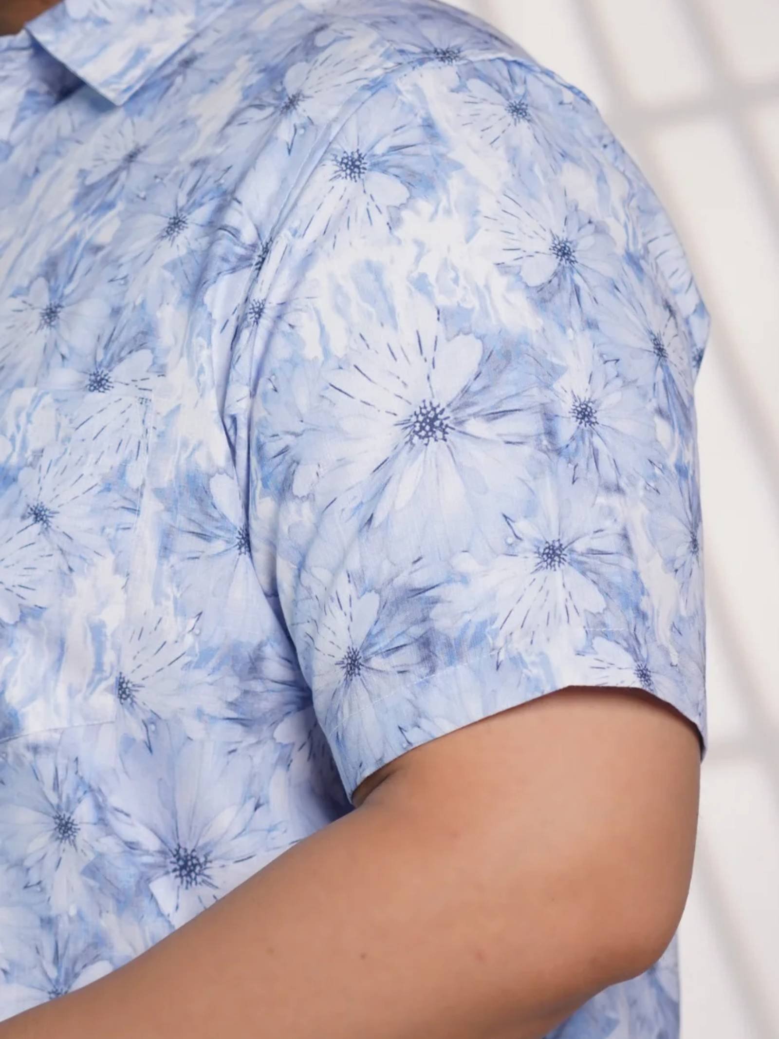 Plus Size Sky Blue Floral Printed Casual Shirt for Men